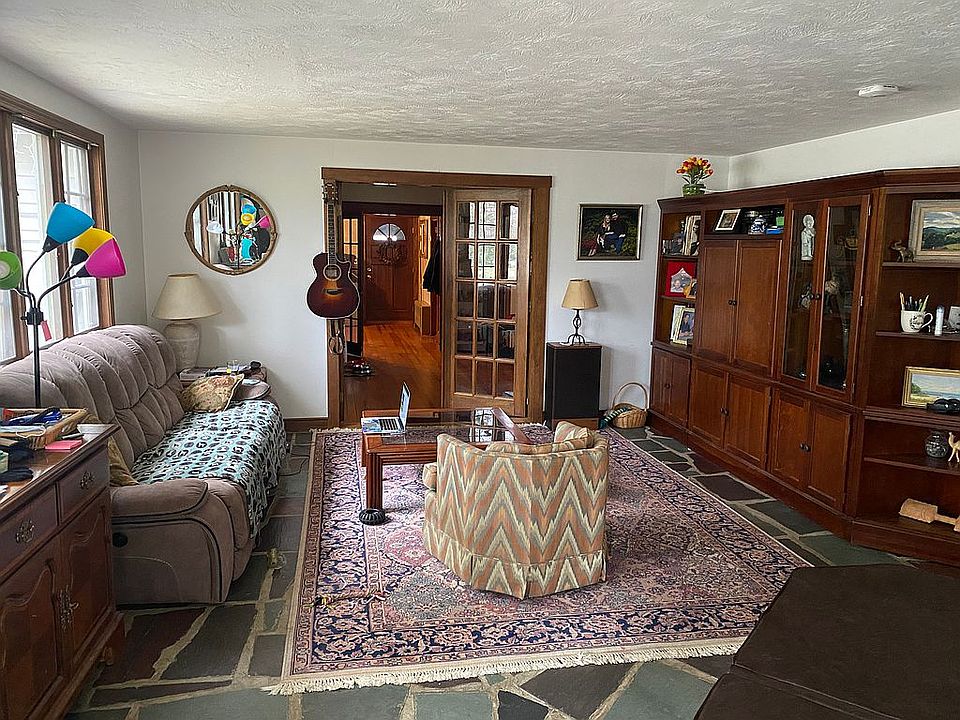 16 King St, Hanover, MA 02339 Zillow