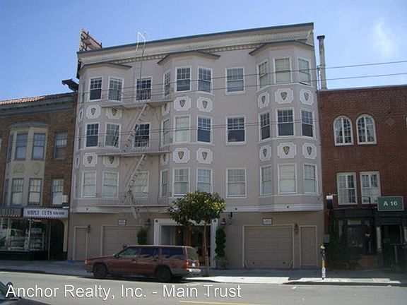 2nd image of 2341 Chestnut St #203