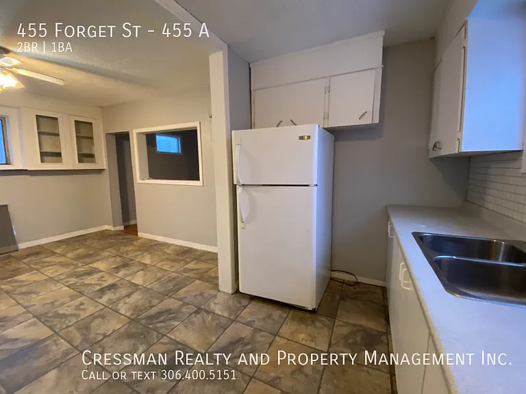 455 Forget St #A — Photo 12