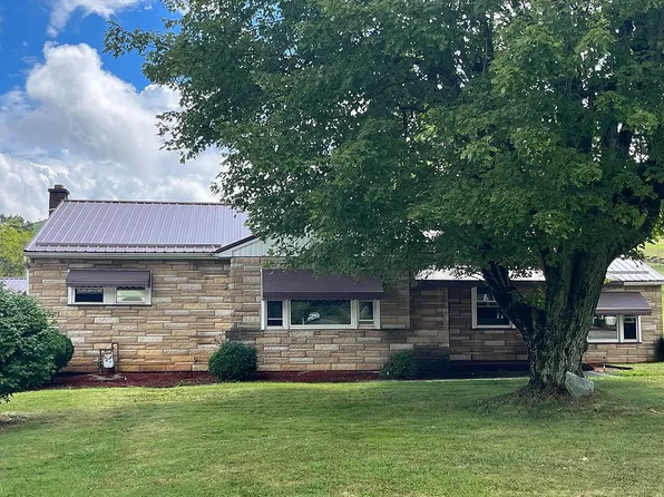 18422 Bennetts Valley Hwy, Weedville, PA 15868
