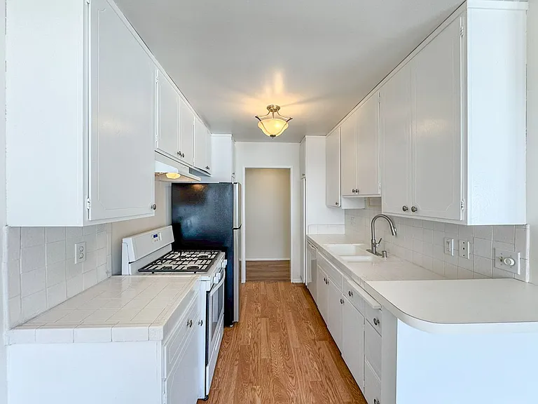 507 California Ave. — Photo 2