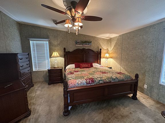 4th image of 2050 E Lakeview Dr #2050