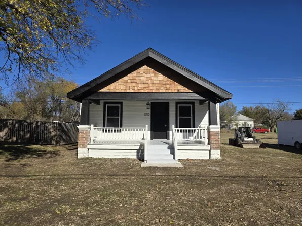 1910 Simpson Ave, Winfield, KS 67156