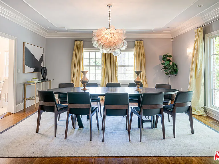 801 Devon Ave — Photo 6