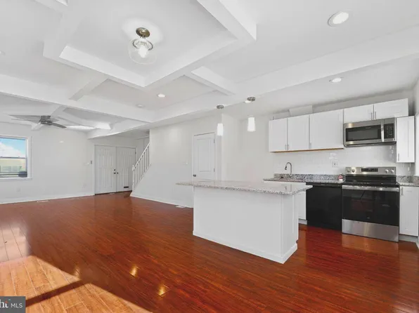 1313 E 35th St, Baltimore, MD 21218