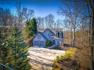 3930 Sinclair Shores Rd, Cumming, GA 30041