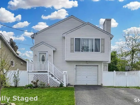 24 Matthews Street, Milford, CT 06460