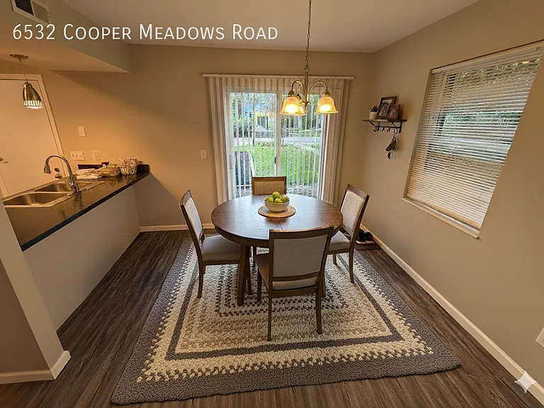 6532 Cooper Meadows Rd — Photo 5