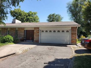 2623 Kennedy Rd, Toronto, ON M1T 3H5