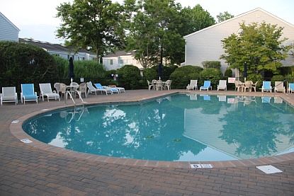2nd image of 220 Montauk Hwy #10