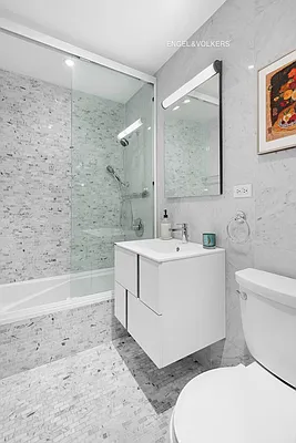 Sold by Engel & Völkers New York City | media 12