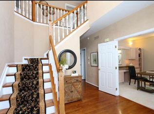 8615 Rupp Farm Dr, West Chester, OH 45069