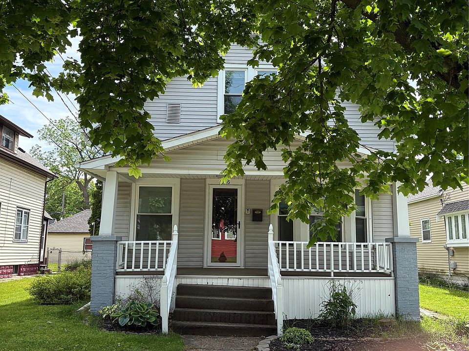 1st image of 1026 Davis Ave NW