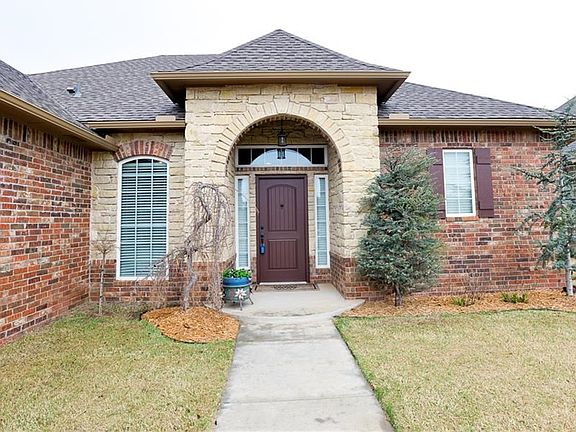 4th image of 4905 SW 123rd St