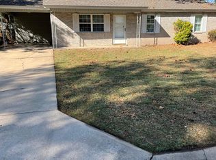 8 Lura Ln, Van Buren, AR 72956
