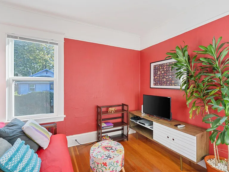 3732 SE 28th Ave — Photo 14