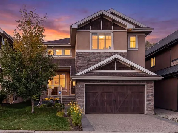 21 E Ascot Cres SW, Calgary, AB T3H 0T9