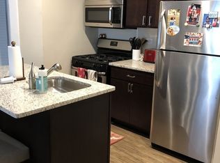 159 W Goethe St APT 1C, Chicago, IL 60610