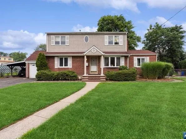 685 Saddle River Rd, Saddle Brook, NJ 07663