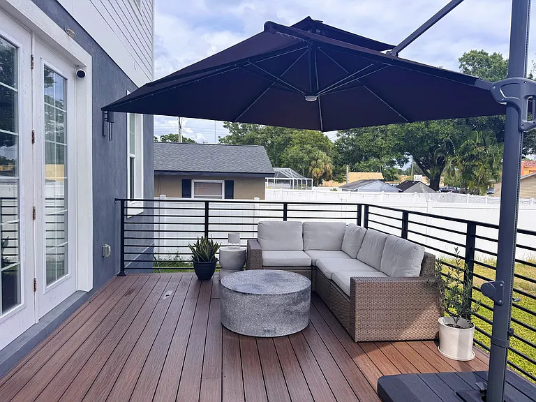305 Lee St — Photo 34
