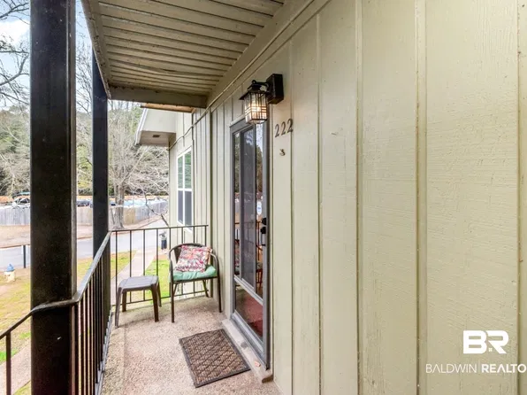 222 Riverbend Dr #222, Mobile, AL 36605