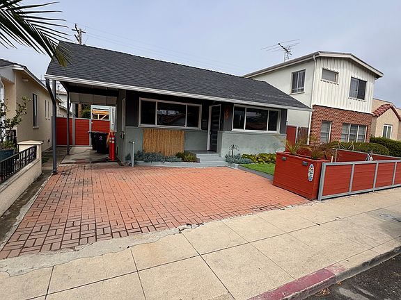 2nd image of 69 Roycroft Ave #69