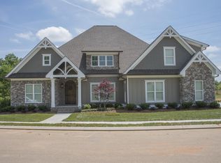 10924 Prairie Lake Dr #28, Apison, TN 37302