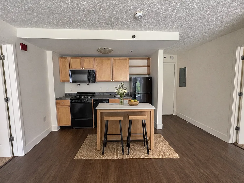 Downtowner Apartments