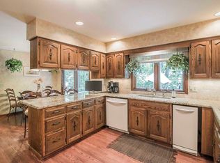 4056 Courter Rd, Pataskala, OH 43062