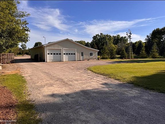 4th image of 7894 Lantern Dr