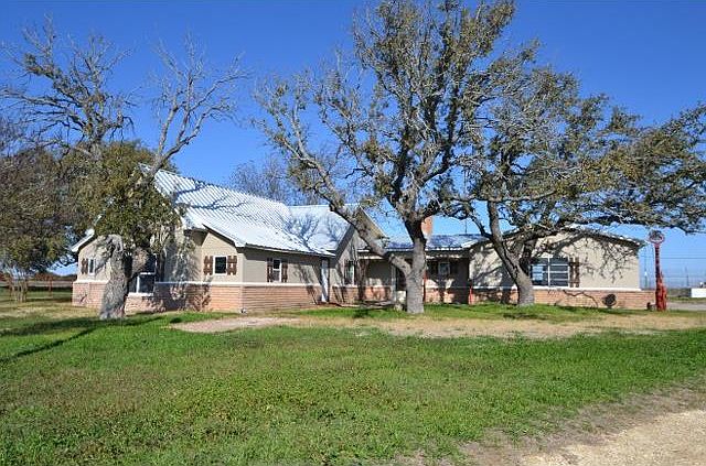 1st image of 639 County Road 138
