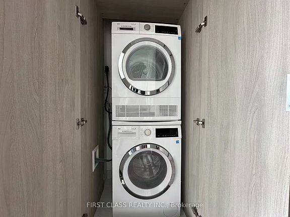 4th image of 5858 Yonge St #623