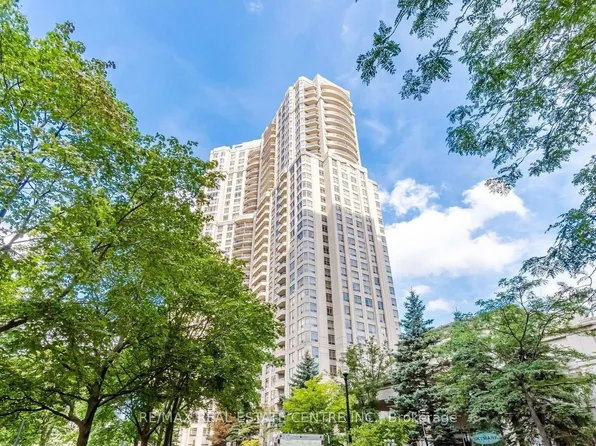 35 Kingsbridge Garden Cir #1804, Mississauga, ON L5R 3Z5