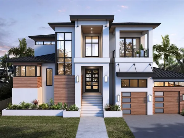 469 Trade Winds Ave, Naples, FL 34108