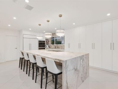 20921 NE 24th Avenue, Miami, FL, 33180