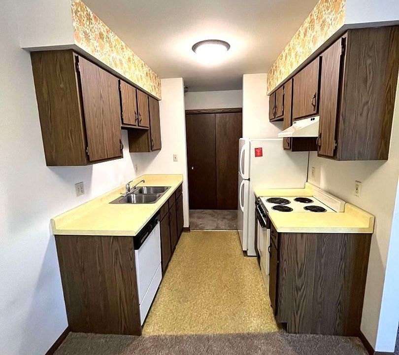 2536 Spooner 2536 Spooner Ave Altoona WI Zillow