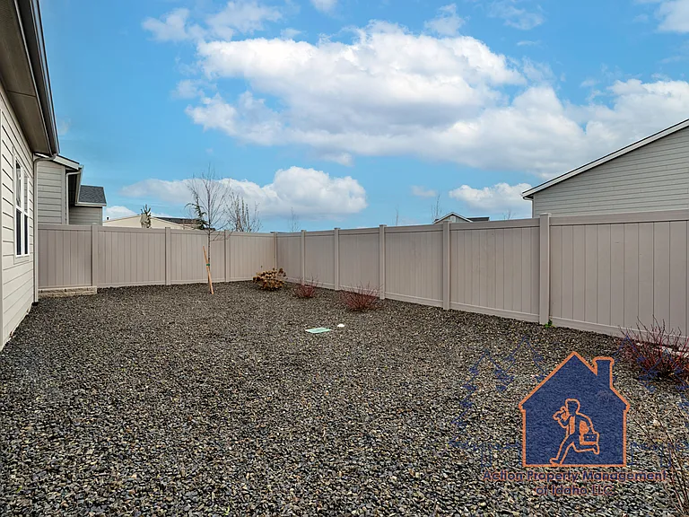 8548 W Lilburn St — Photo 30