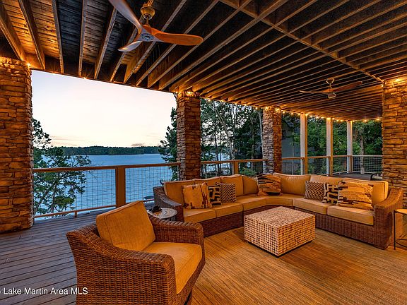 3rd image of 100 Ridge Crst