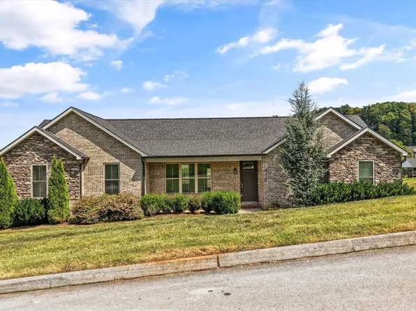 3420 Colby Cove Dr, Maryville, TN 37801