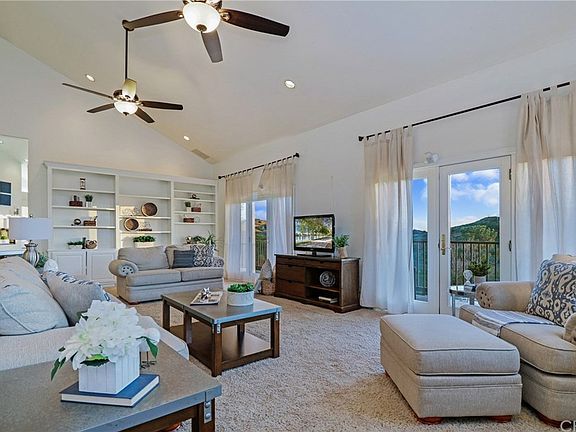 2nd image of 40310 Calle De Suenos