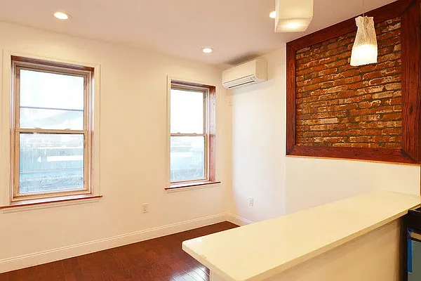 Rented by Sovereign Realty of NY Inc | media 5