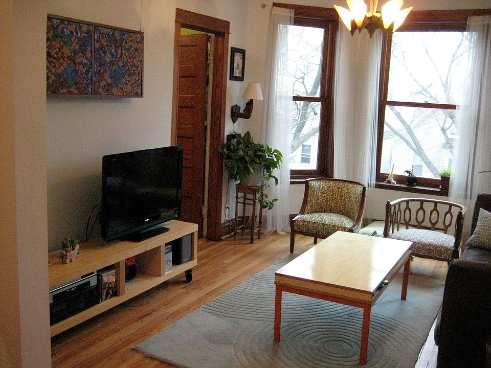 LR facing NE (door is to third BR)