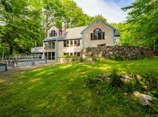 240 Webbs Mills Rd, Raymond, ME 04071