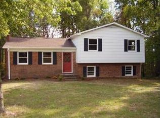7110 Waterbury Dr, Archdale, NC 27263