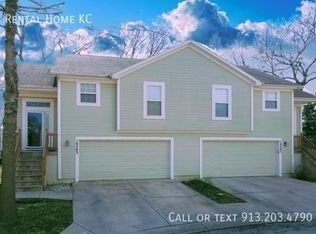 10203 W 59th Pl, Shawnee, KS 66203
