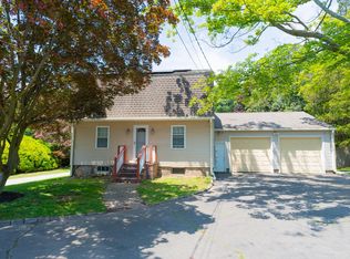 470 Stillson Rd, Fairfield, CT 06824