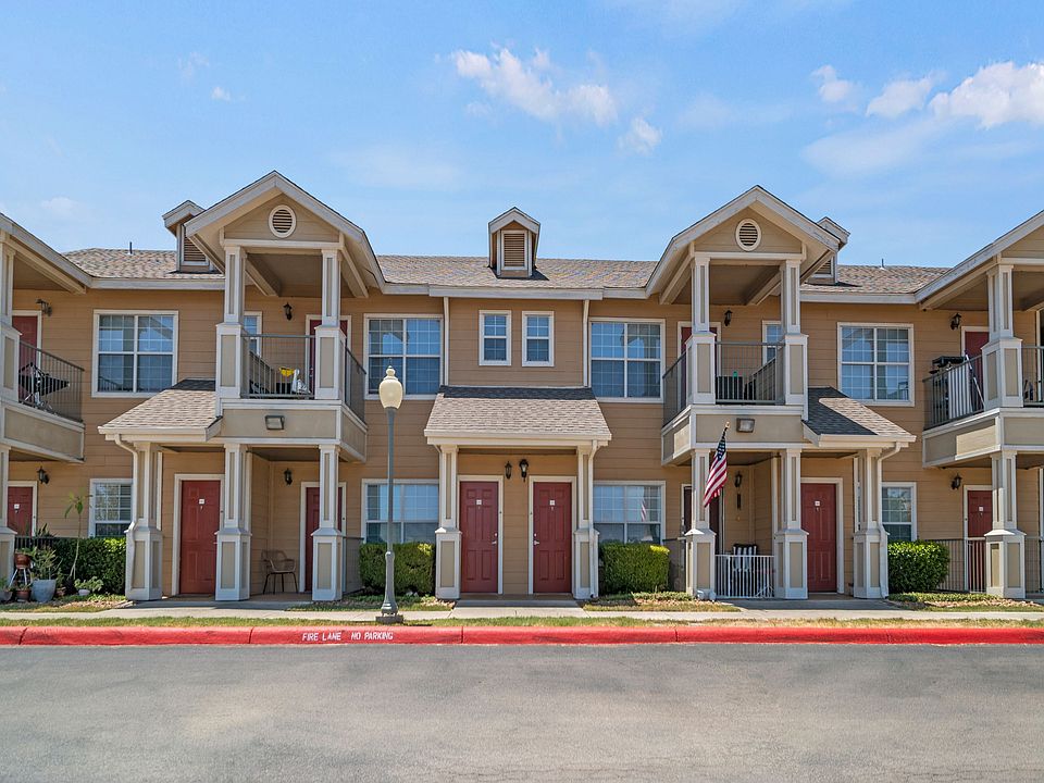 COTTON CROSSING 705 Village Way New Braunfels TX Zillow