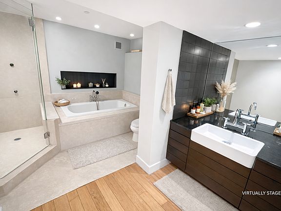 5th image of 80 Warren St #10
