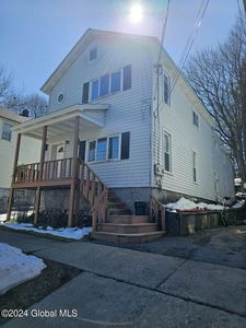 6 E Clinton Street, Johnstown, NY, 12095