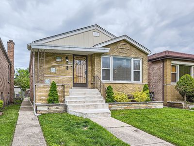 8543 S Indiana Ave, Chicago, IL, 60619